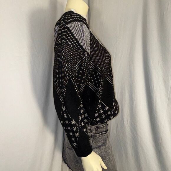 Vintage 1980s–1990s Black & Gray Argyle Knit Sweater - Picture 5 of 8